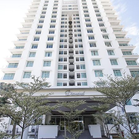 Imperial Suites Miri , Diamond Tower Buitenkant foto
