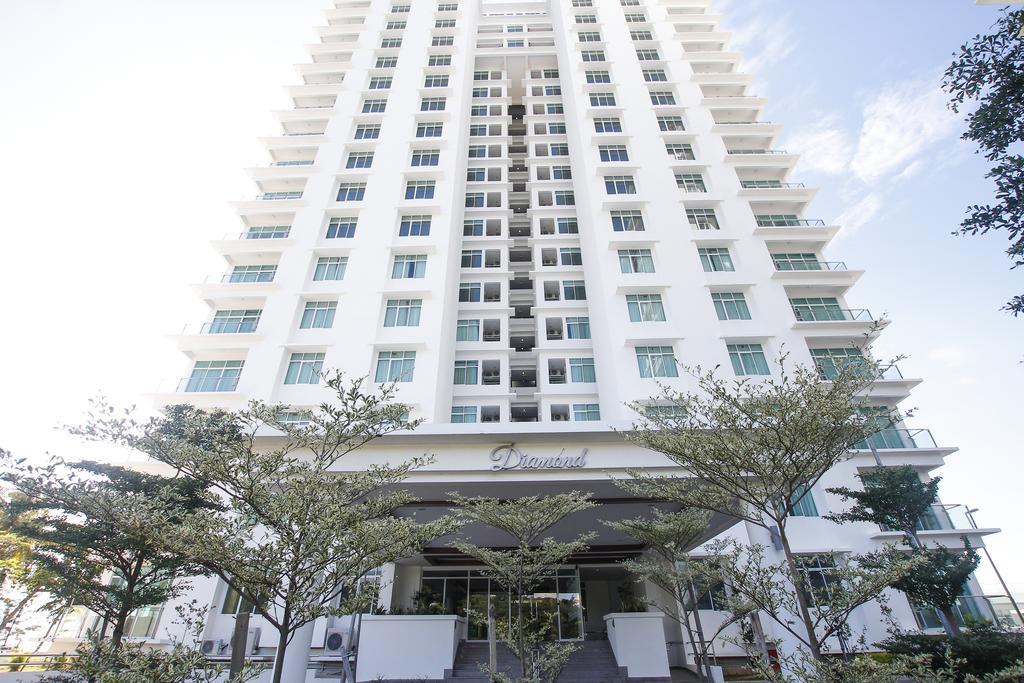 Imperial Suites Miri , Diamond Tower Buitenkant foto